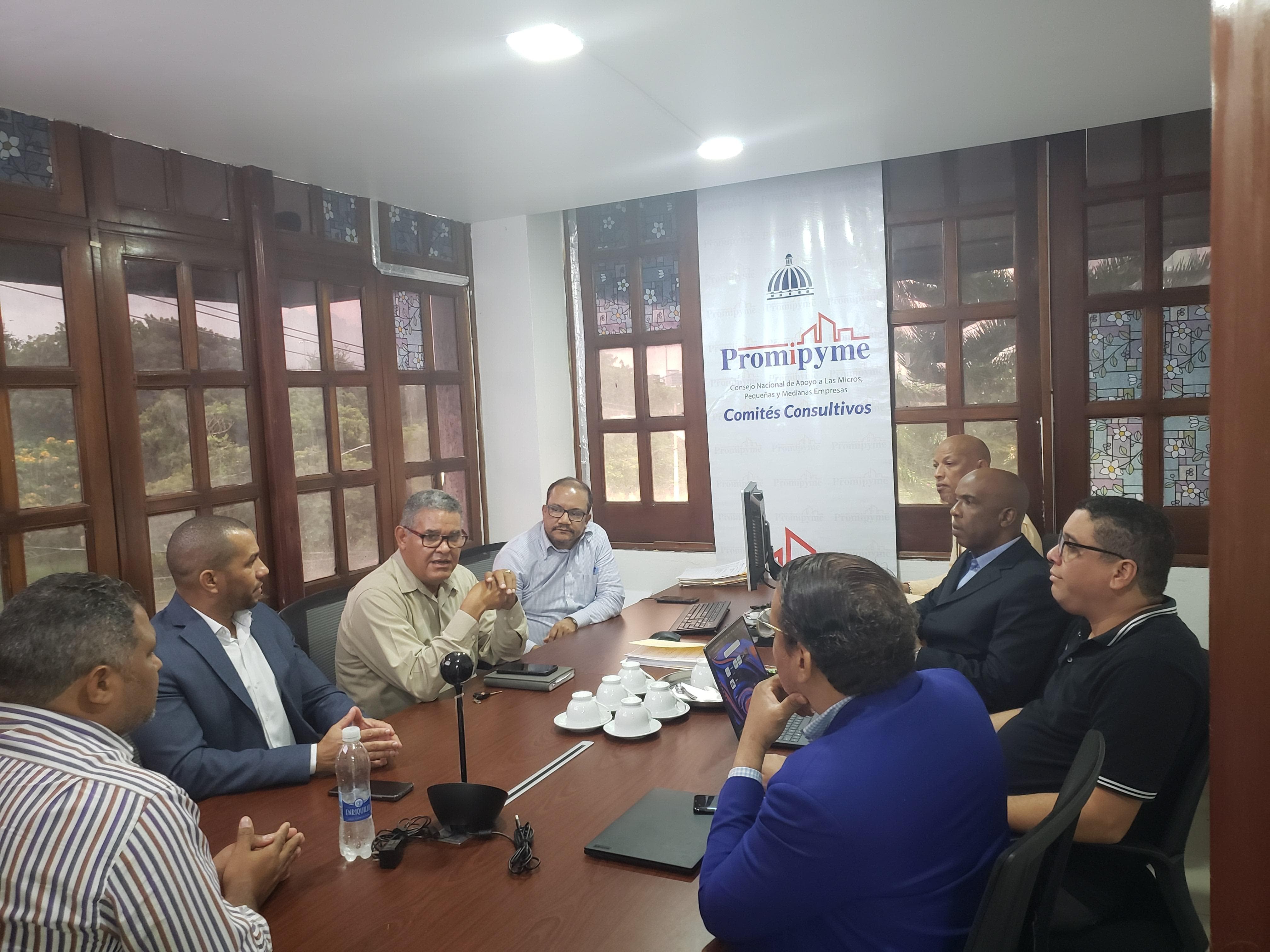 Promipyme inicia plan piloto de formación en Santiago